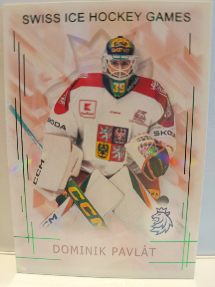 Dominik Pavlát Emerald 05/22 25/26 Series 1 Collectors box Real cards