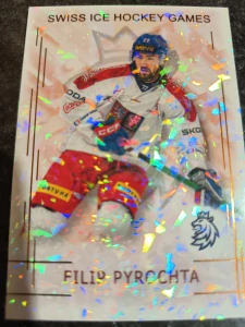 Filip Pyrochta bronze Jungle 14/15 25/26 Series 1 Collectors box Real cards