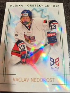 Václav Nedorost Emerald 13/22 25/26 Series 1 Collectors box Real cards